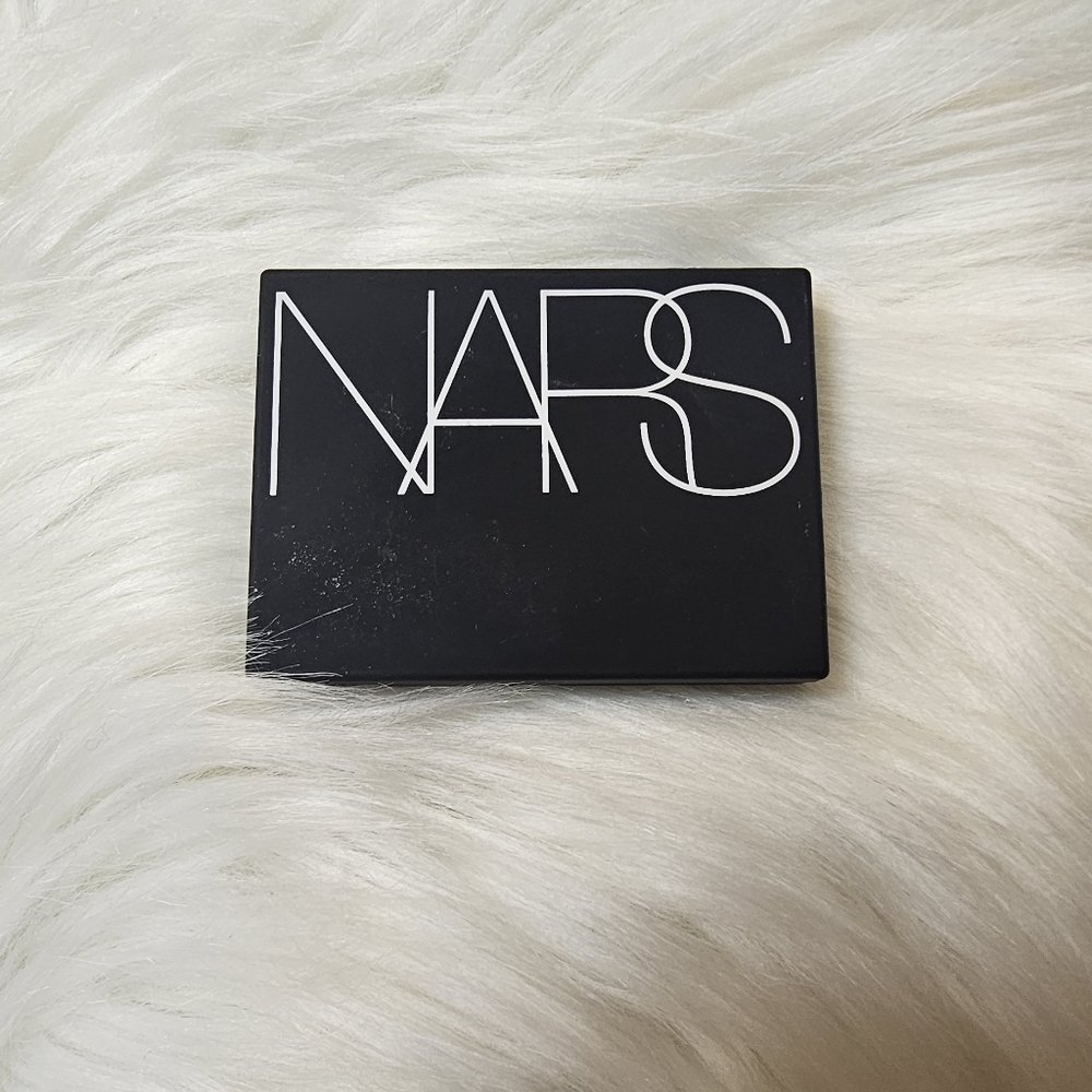 NARS Translucent Crystal Light-Reflecting Setting Powder-Pressed .10oz - Picture 6 of 6